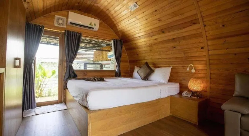 Bed in Doan Gia Resort