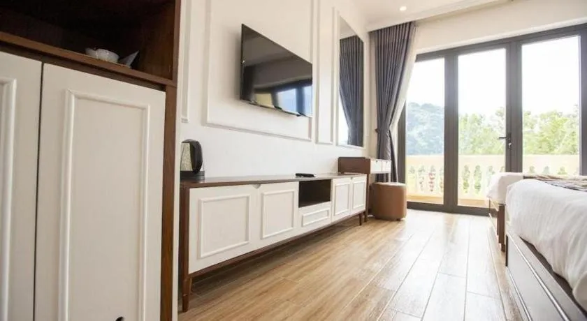 Bed in Doan Gia Resort