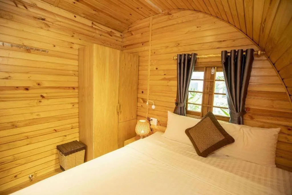 Bed in Doan Gia Resort