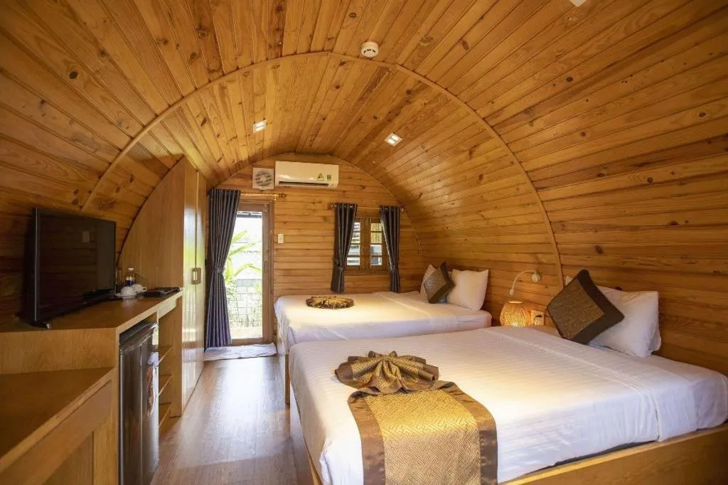 Bed in Doan Gia Resort