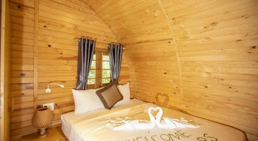 Bed in Doan Gia Resort