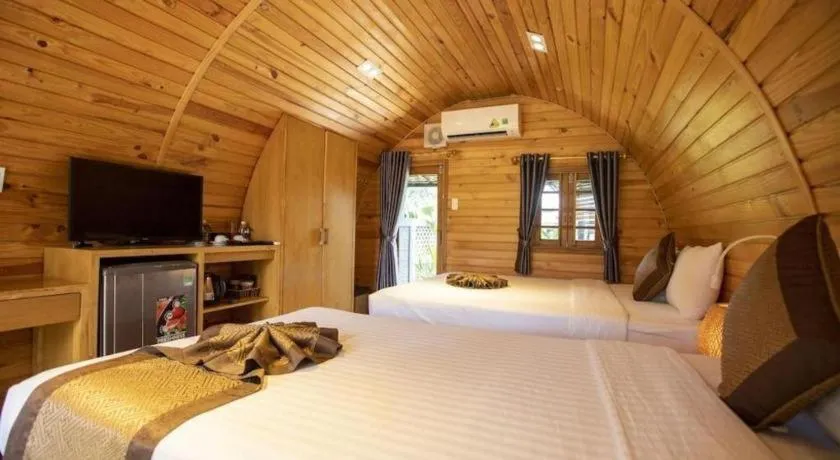 Bed in Doan Gia Resort