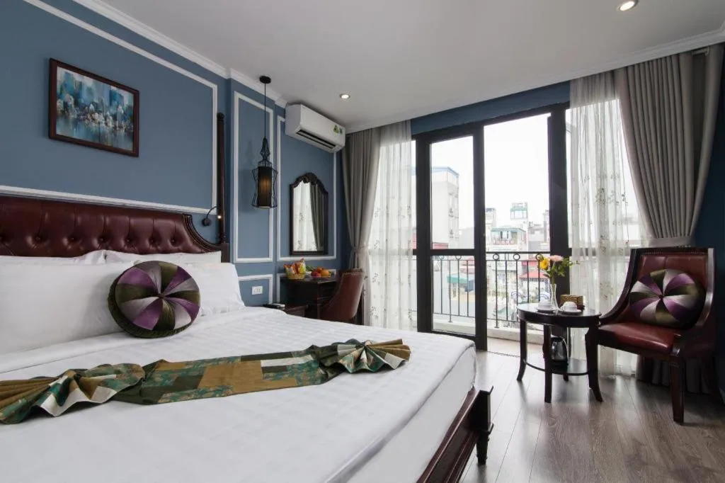 Bed in Ha Noi Crystal Pearl Hotel