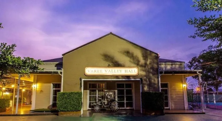 Varee Valley Resort and Restaurant