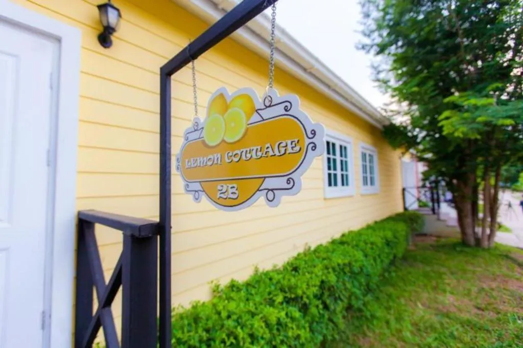 Varee Valley Resort and Restaurant