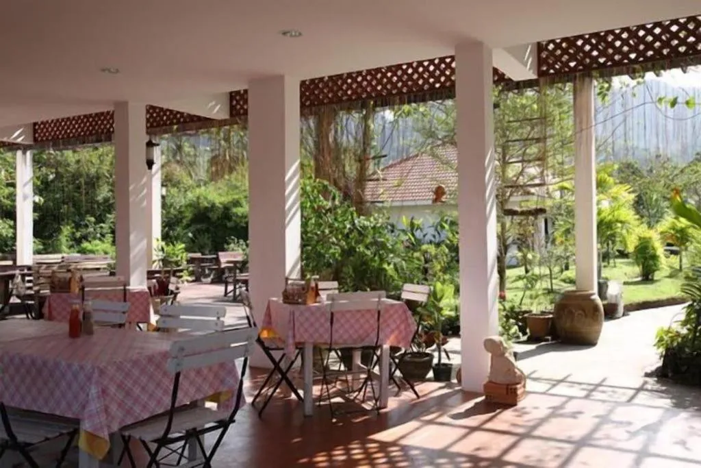 Baan Chuengkao Resort