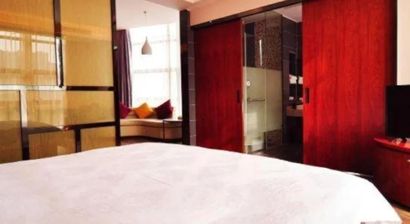 Bed in Hangzhou Berman Hotel