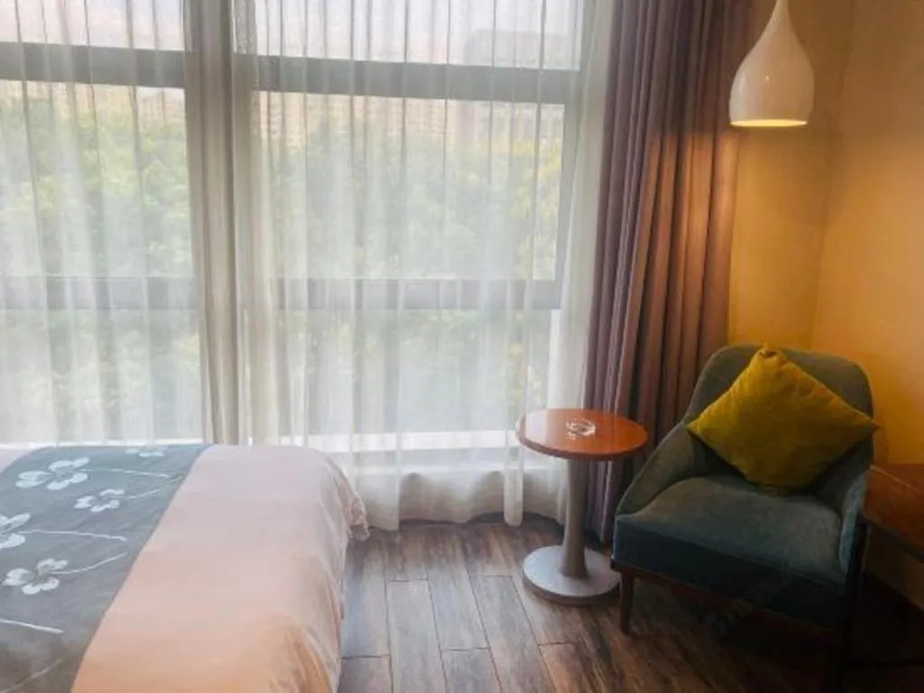 Bed in Hangzhou Berman Hotel