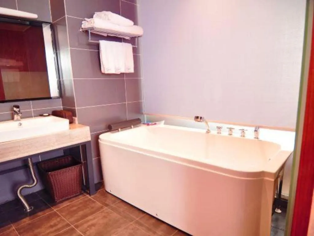 Hangzhou Berman Hotel