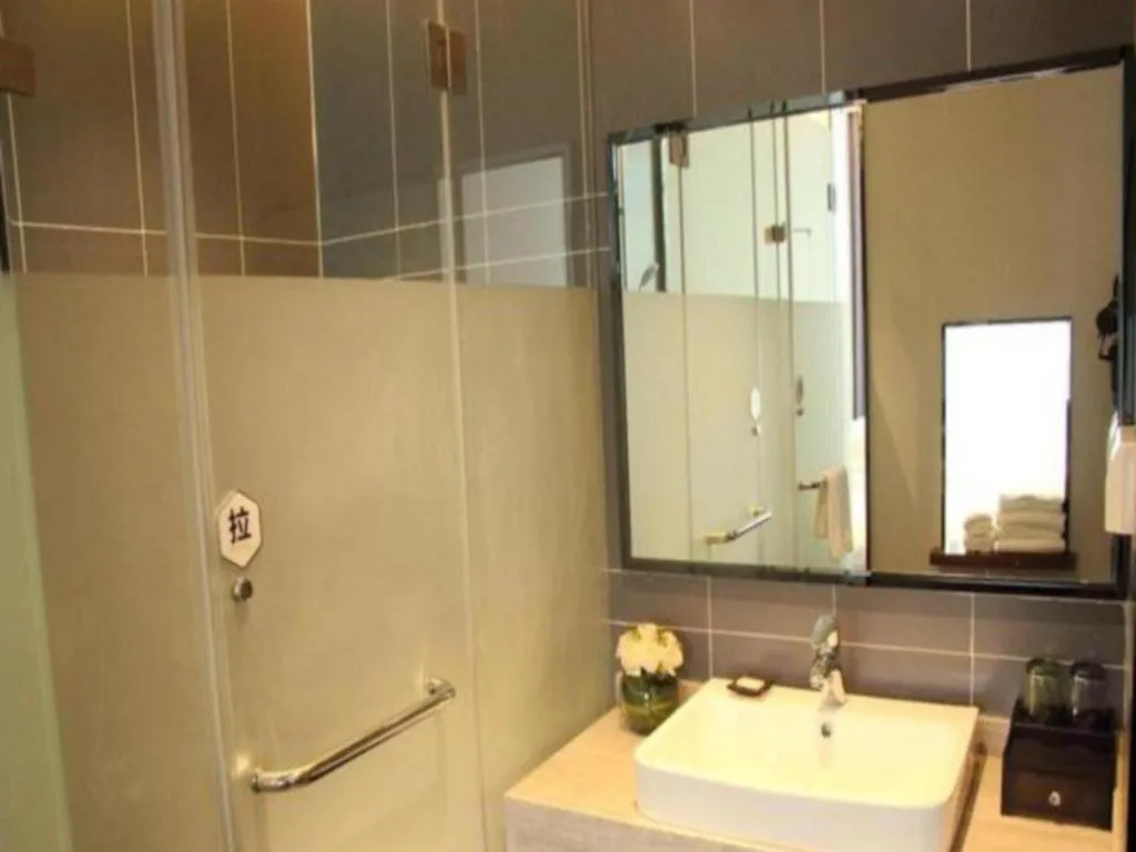 Hangzhou Berman Hotel