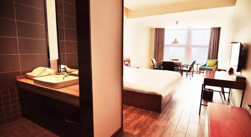 Bed in Hangzhou Berman Hotel