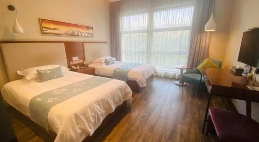 Bed in Hangzhou Berman Hotel