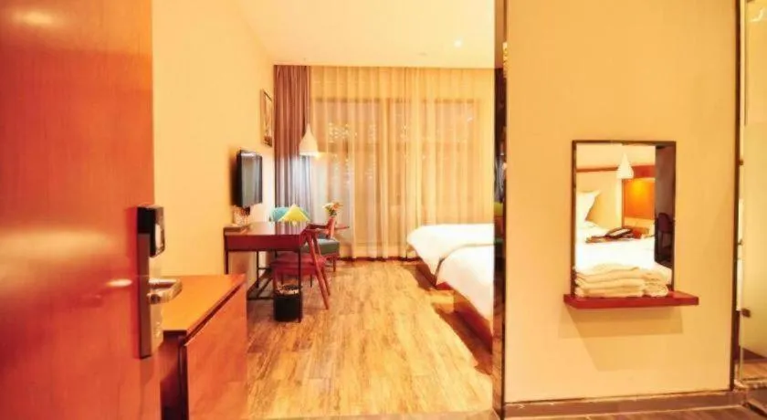 Bed in Hangzhou Berman Hotel