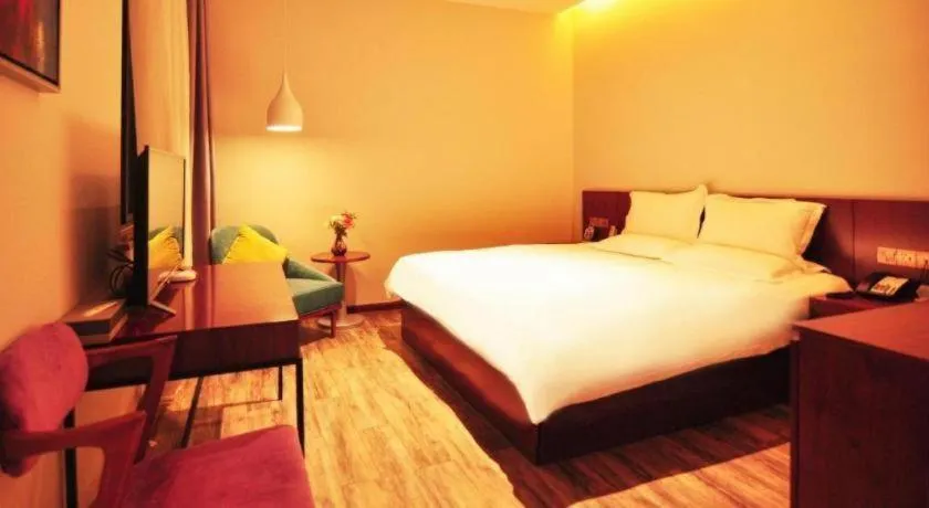 Bed in Hangzhou Berman Hotel