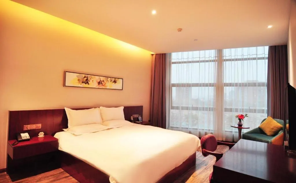 Bed in Hangzhou Berman Hotel