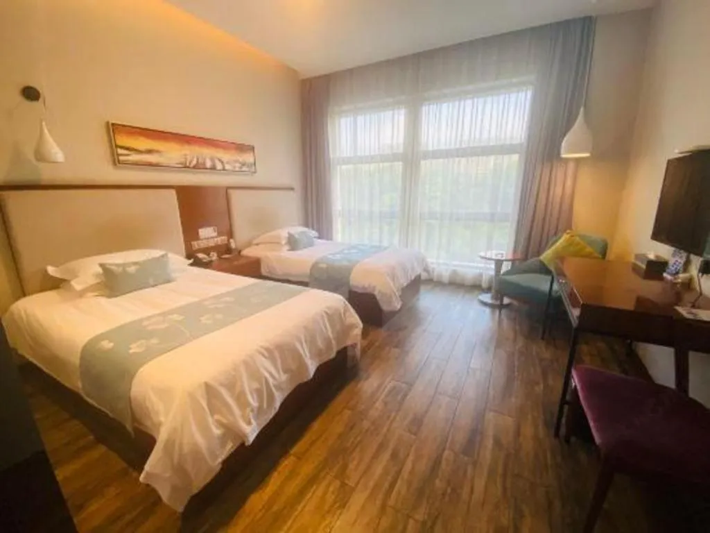 Bed in Hangzhou Berman Hotel