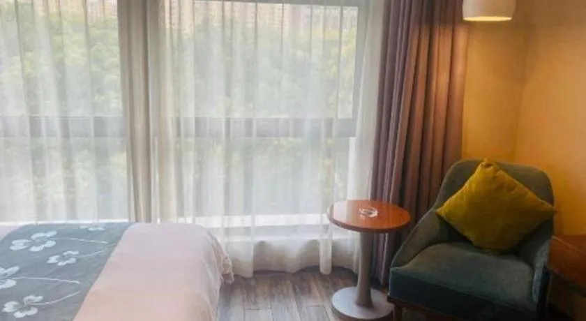 Bed in Hangzhou Berman Hotel