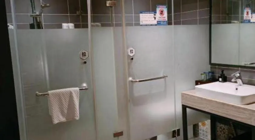 Hangzhou Berman Hotel