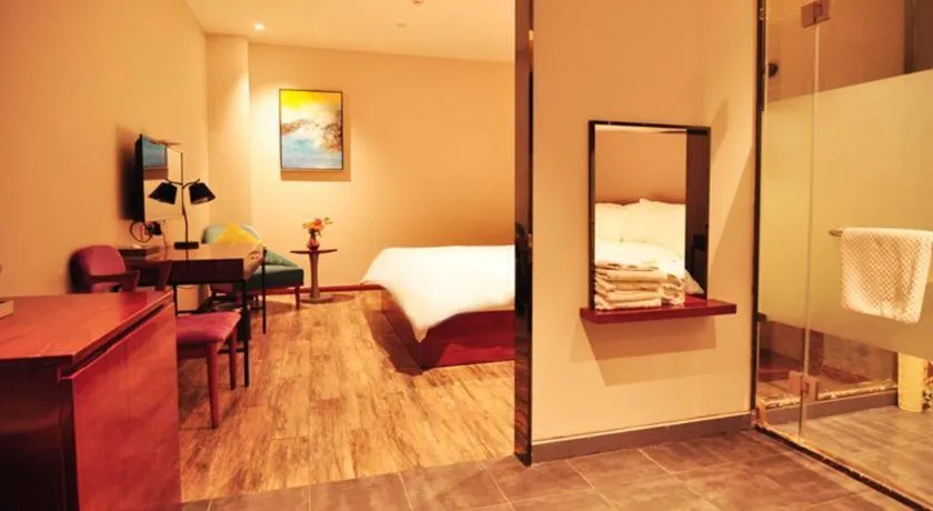 Bed in Hangzhou Berman Hotel