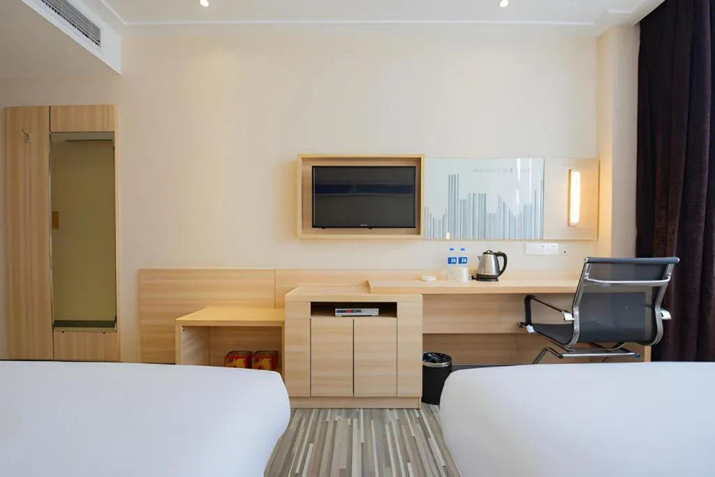 Bed in City Comfort Inn Changsha Tangshuili Fuyou