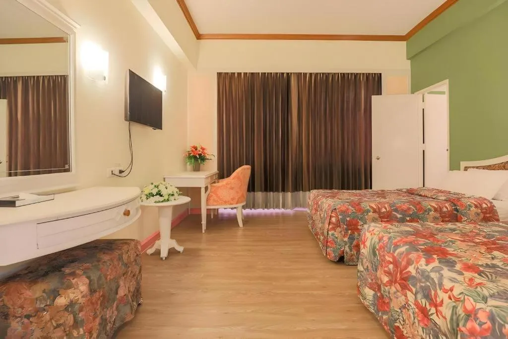 Bed in Wangtai Hotel