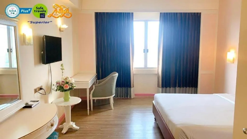 Bed in Wangtai Hotel