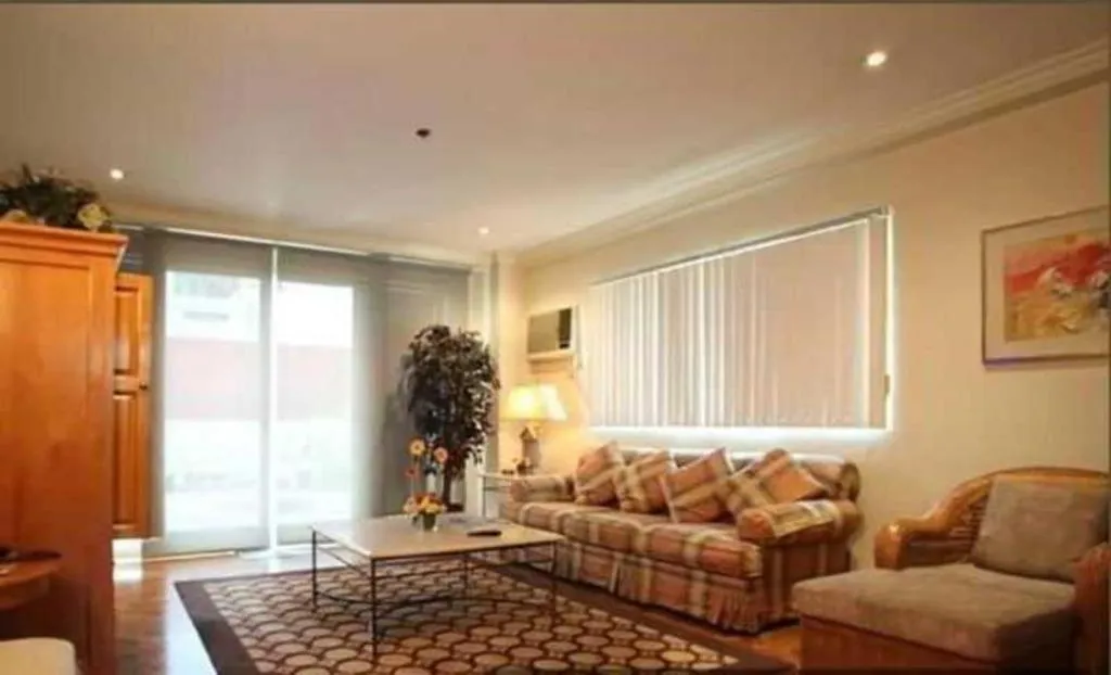 Amorsolo Mansion Hotel