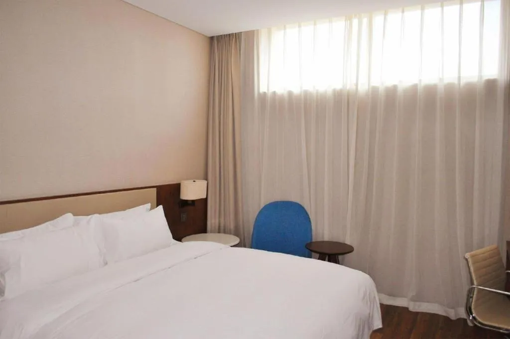 Bed in NH Shijiazhuang Financial Center