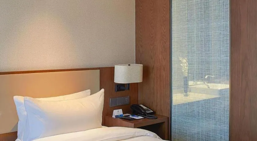 Bed in NH Shijiazhuang Financial Center