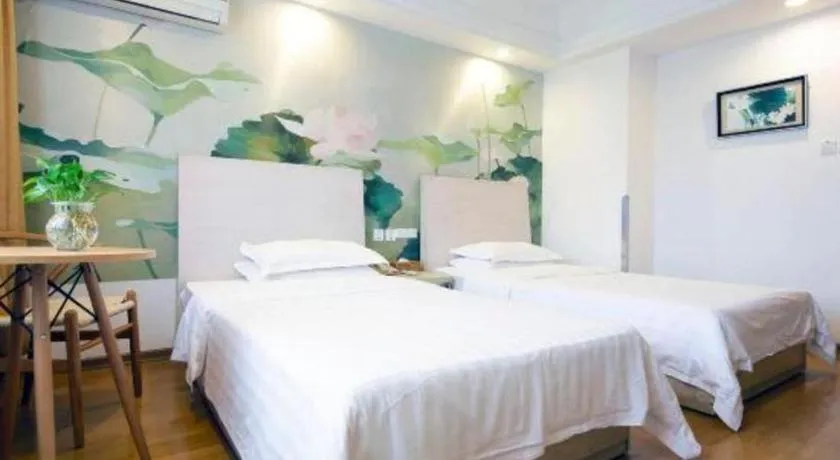 Bed in Anyi 158 Hotel Fuqin