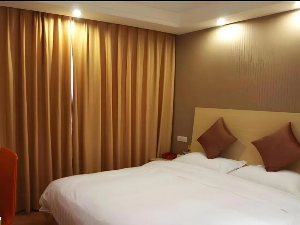 Bed in Anyi 158 Hotel Fuqin