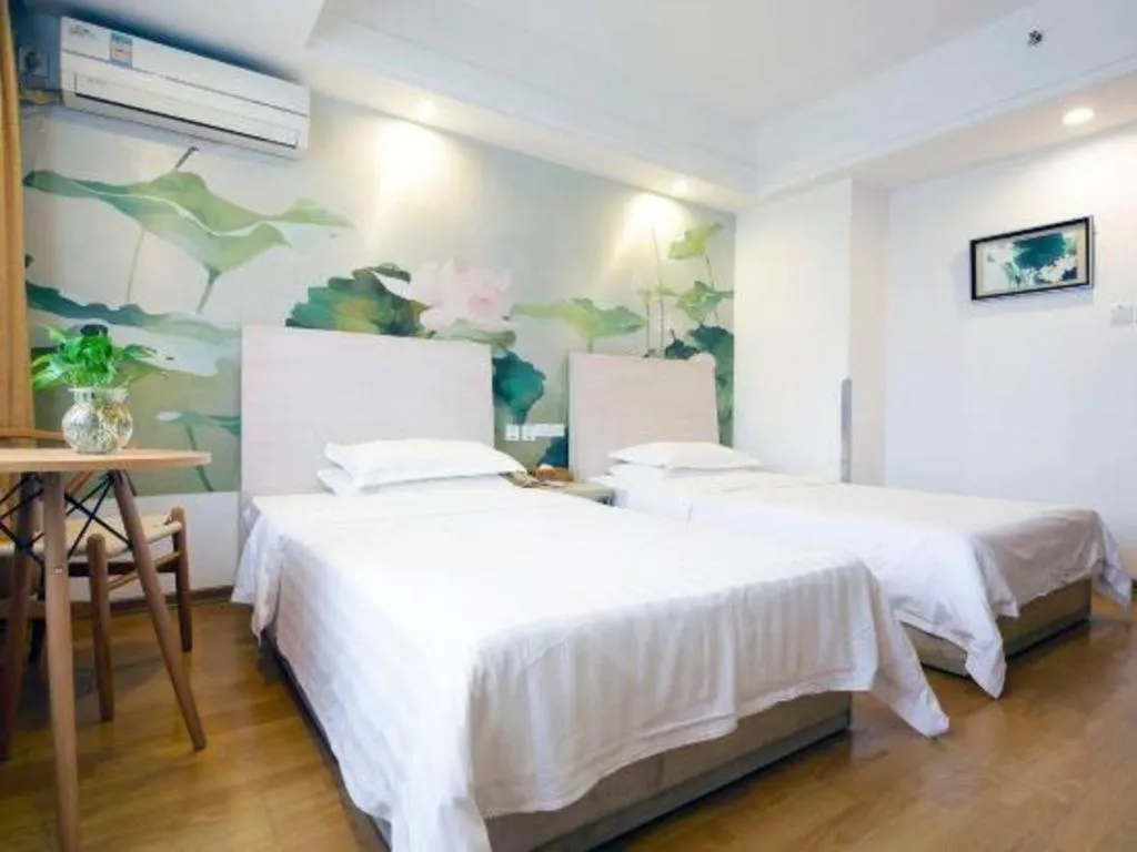 Bed in Anyi 158 Hotel Fuqin