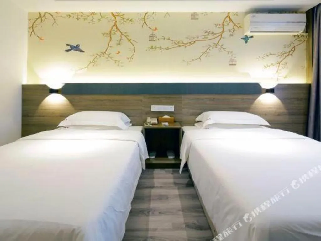 Bed in Anyi 158 Hotel Fuqin