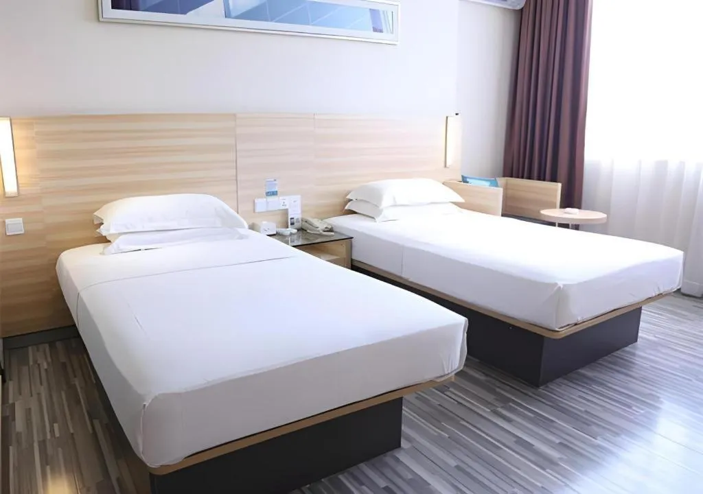 Bed in City Comfort Inn Nanning Shanglin Longhu Road