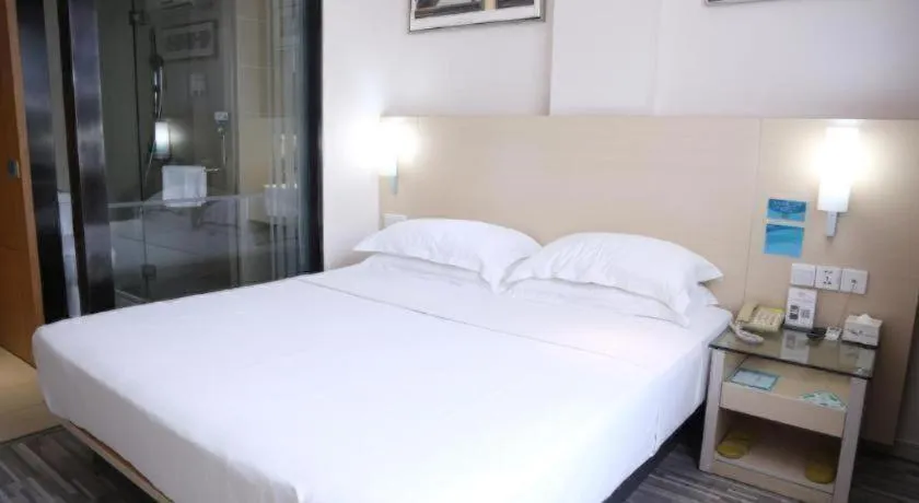Bed in City Comfort Inn Nanning Shanglin Longhu Road