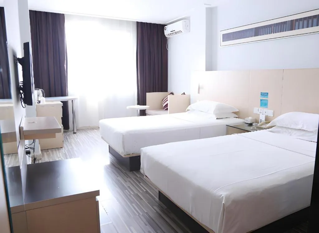 Bed in City Comfort Inn Nanning Shanglin Longhu Road