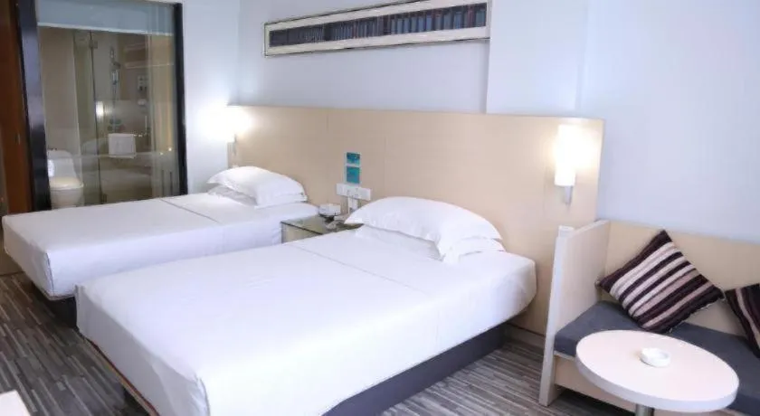 Bed in City Comfort Inn Nanning Shanglin Longhu Road