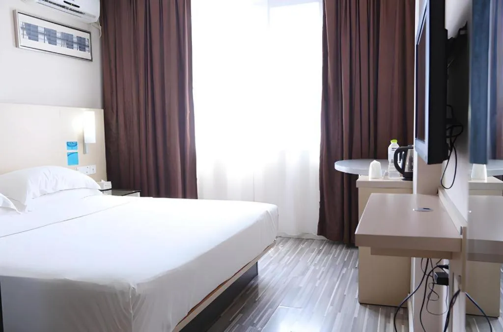 Bed in City Comfort Inn Nanning Shanglin Longhu Road