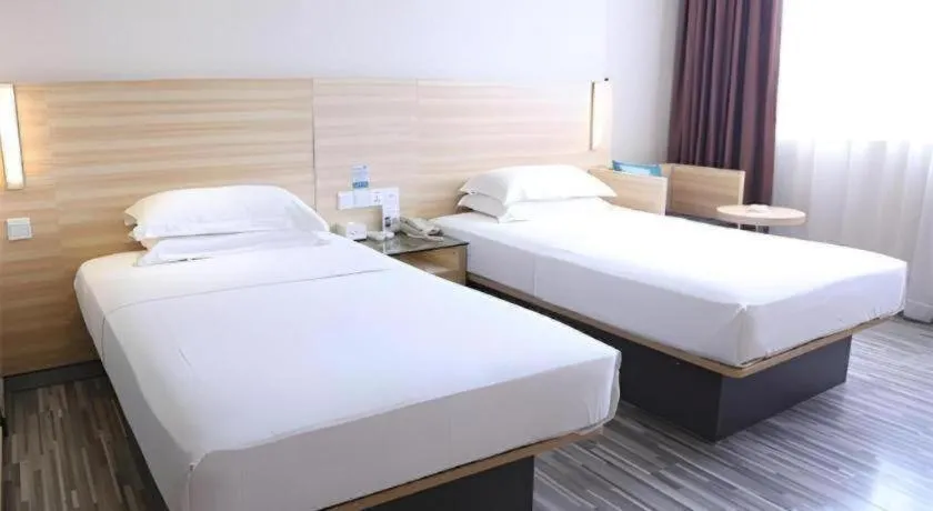 Bed in City Comfort Inn Nanning Shanglin Longhu Road