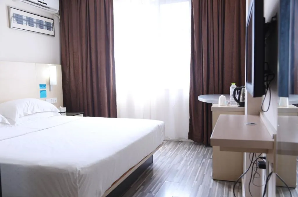 Bed in City Comfort Inn Nanning Shanglin Longhu Road