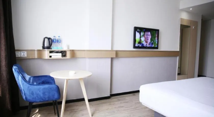 Bed in City Comfort Inn Nanning Shanglin Longhu Road