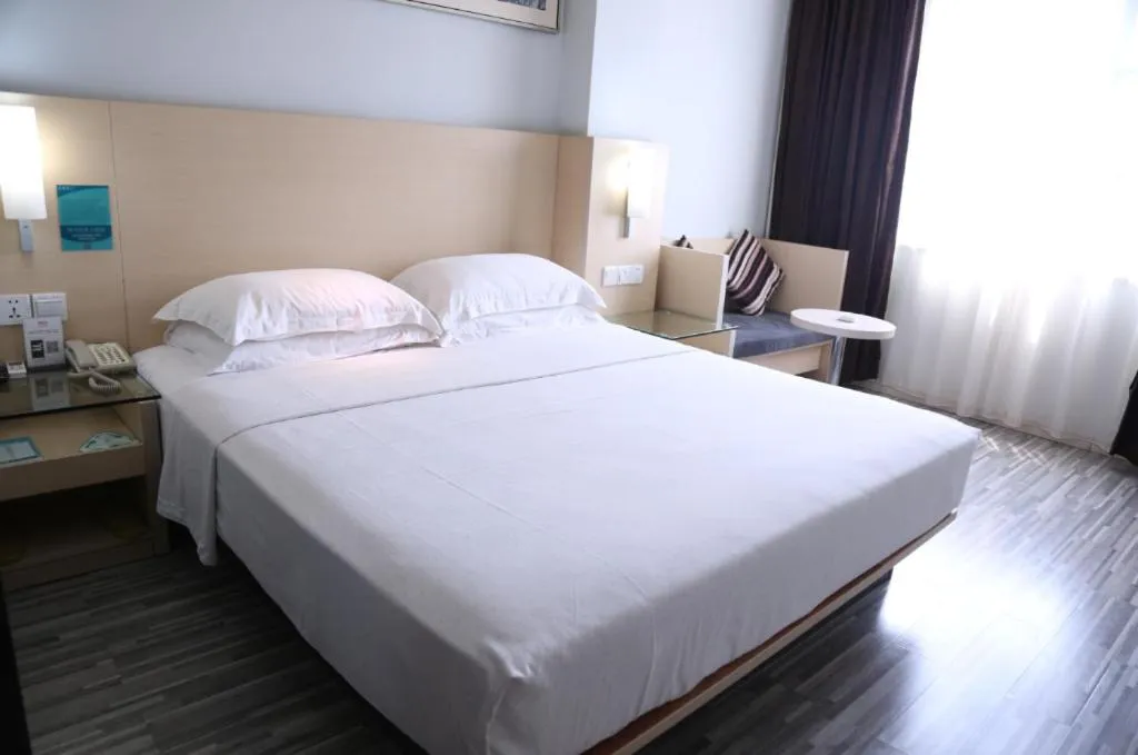 Bed in City Comfort Inn Nanning Shanglin Longhu Road