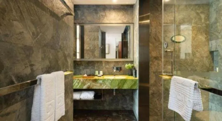 Rezen Hotel Pasonda Junyu