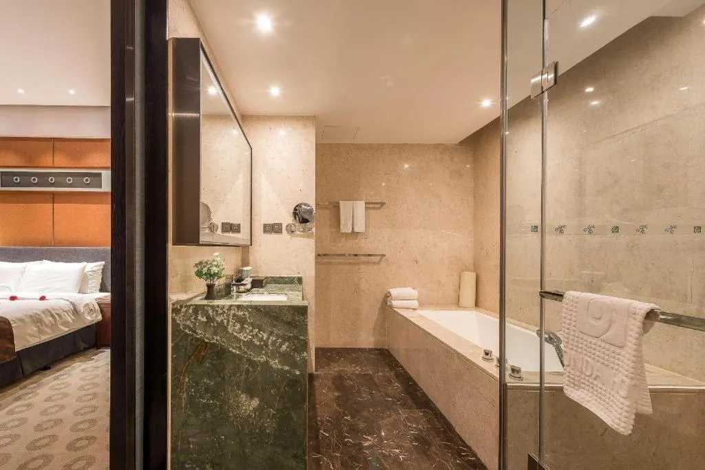 Rezen Hotel Pasonda Junyu