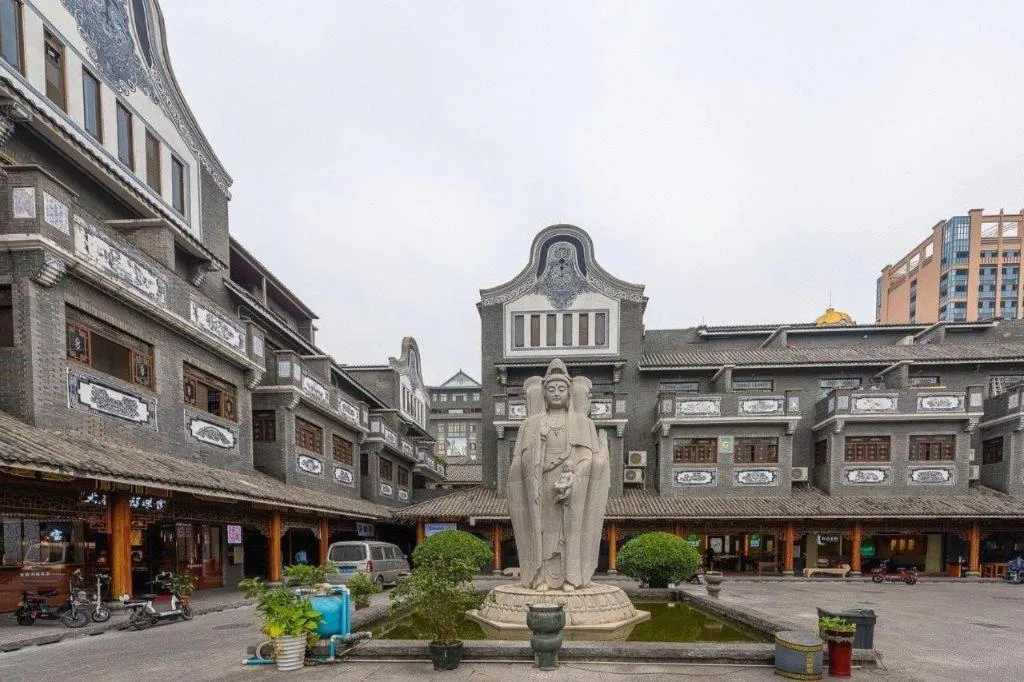 Rezen Hotel Pasonda Junyu