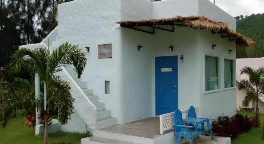 Rak Na Suan Pueng Resort