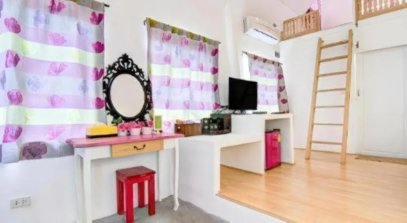 Rak Na Suan Pueng Resort