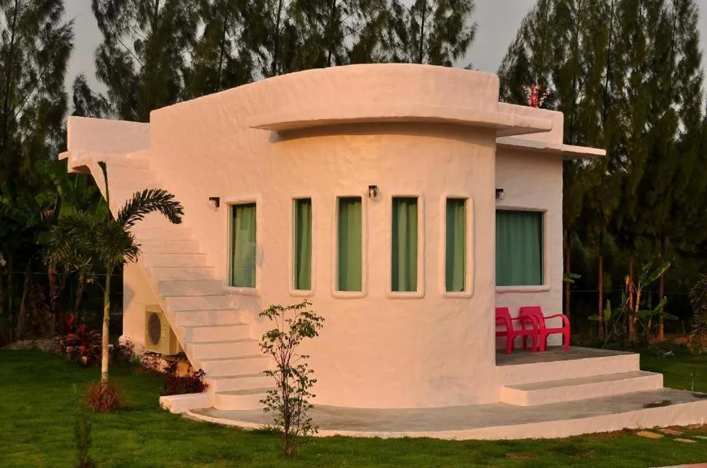 Rak Na Suan Pueng Resort