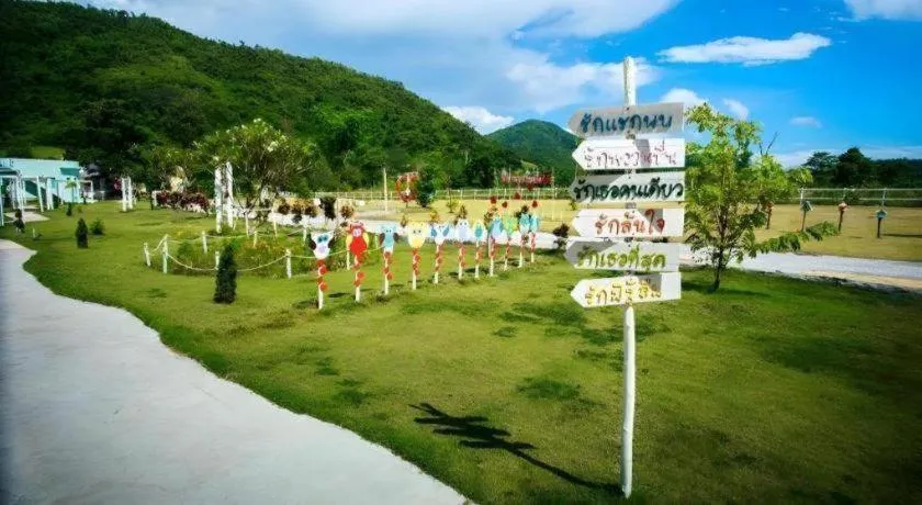 Rak Na Suan Pueng Resort