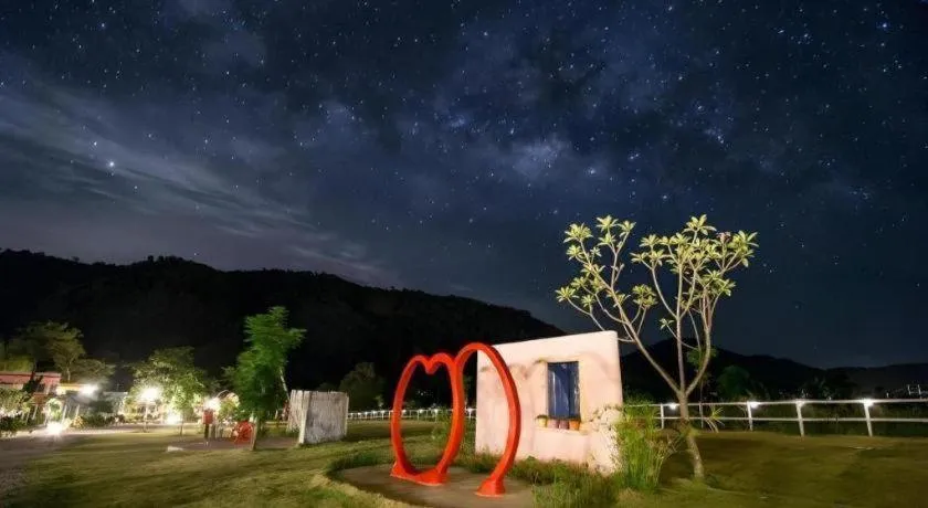 Rak Na Suan Pueng Resort